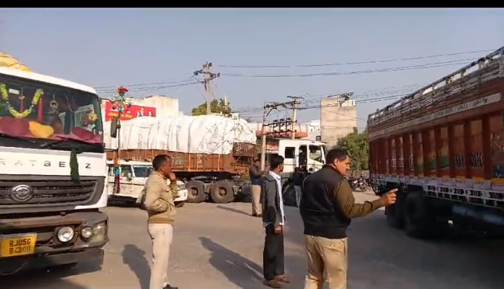 राजस्थान परिवहन विभाग का विशेष प्रवर्तन अभियान जारी राजस्थान परिवहन विभाग का विशेष प्रवर्तन अभियान जारी