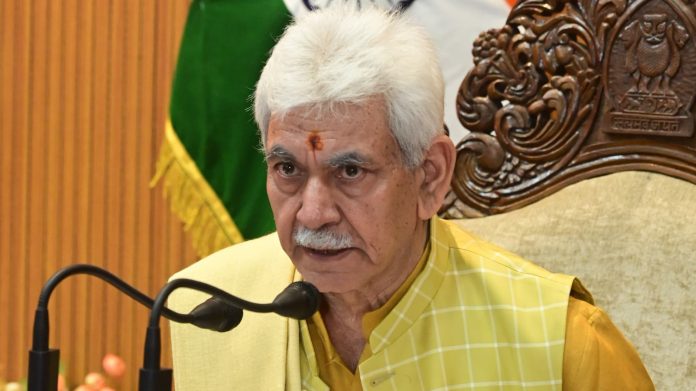 भारतीय सेना सीमा पर किसी भी तरह की स्थिति से निपटने में पूरी तरह सक्षम है- उपराज्यपाल भारतीय सेना सीमा पर किसी भी तरह की स्थिति से निपटने में पूरी तरह सक्षम है- उपराज्यपाल