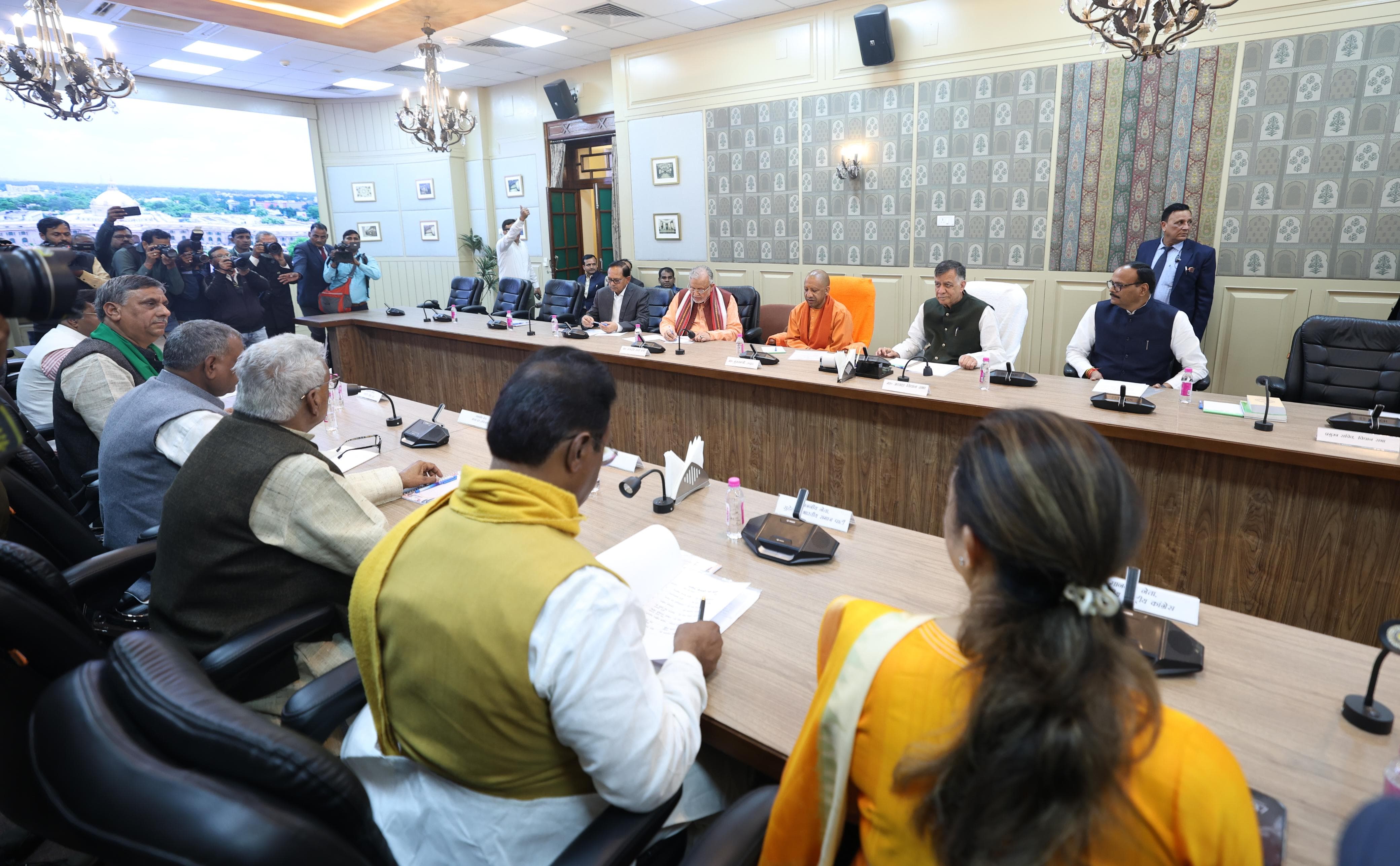 सर्वदलीय बैठक सर्वदलीय बैठक