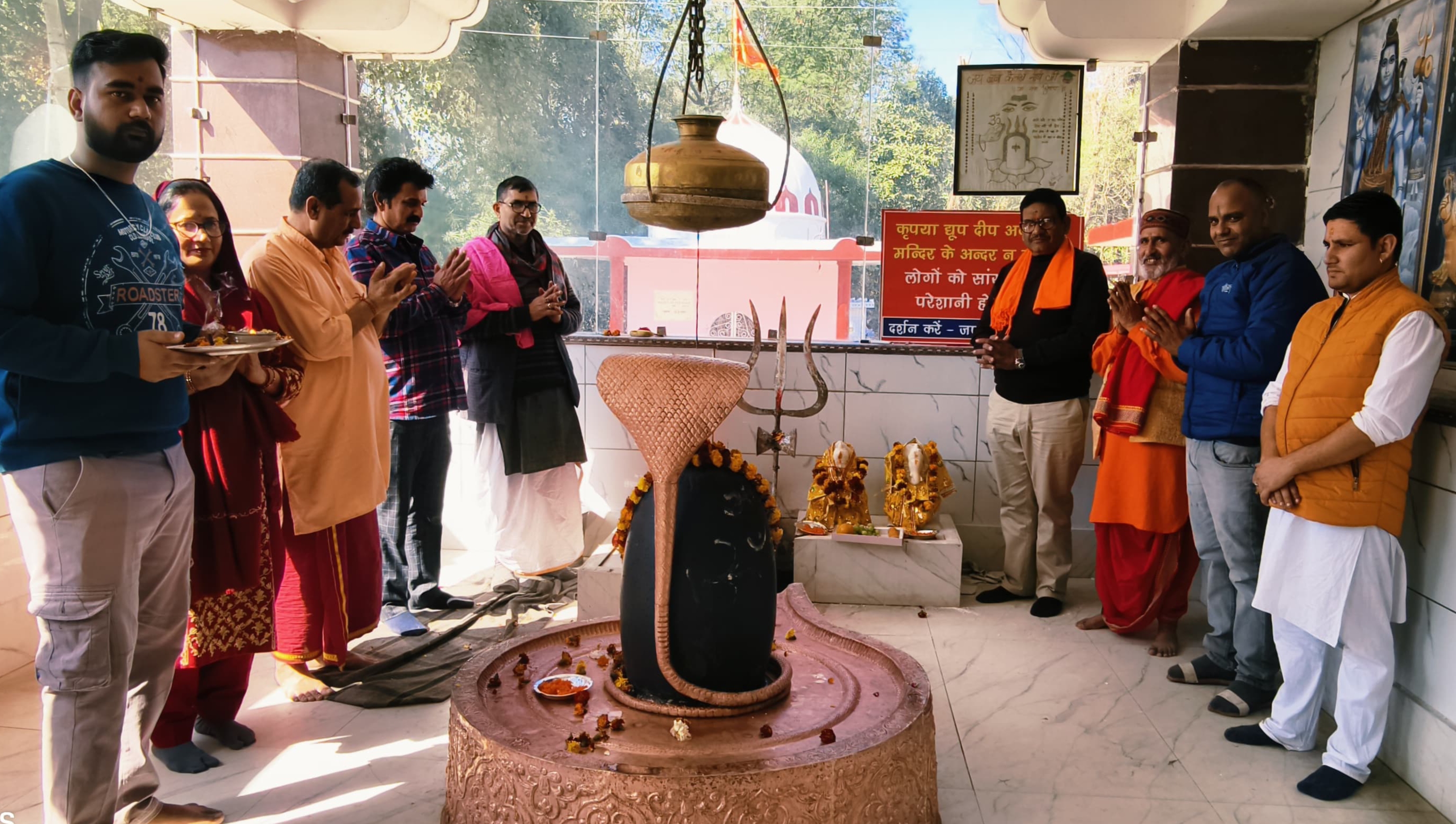 बनतालाब शिव मंदिर में गणेश, अंबिका और नंदिश्वर की भव्य प्राण प्रतिष्ठा बनतालाब शिव मंदिर में गणेश, अंबिका और नंदिश्वर की भव्य प्राण प्रतिष्ठा