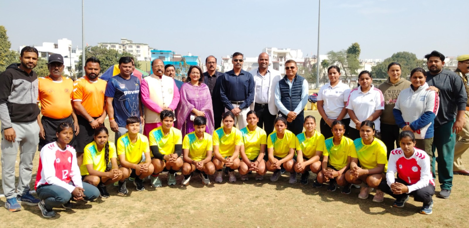 सोनकपुर स्टेडियम रामगंगा विहार में ओपन स्टेट आमंत्रण महिला हैंडबाल प्रतियोगिता का शुभारंभ सोनकपुर स्टेडियम रामगंगा विहार में ओपन स्टेट आमंत्रण महिला हैंडबाल प्रतियोगिता का शुभारंभ