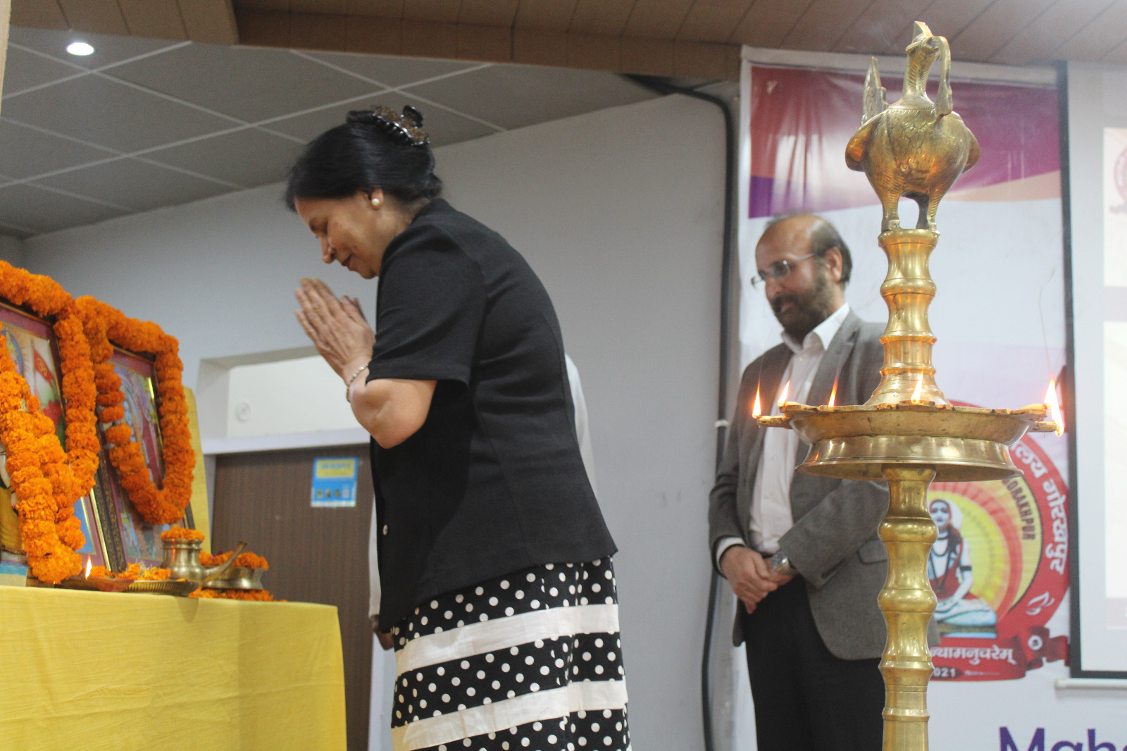 महायोगी गोरखनाथ विवि में ब्रेस्ट कैंसर पर अतिथि व्यख्यान में बोलीं यूके की विशेषज्ञ* महायोगी गोरखनाथ विवि में ब्रेस्ट कैंसर पर अतिथि व्यख्यान में बोलीं यूके की विशेषज्ञ*