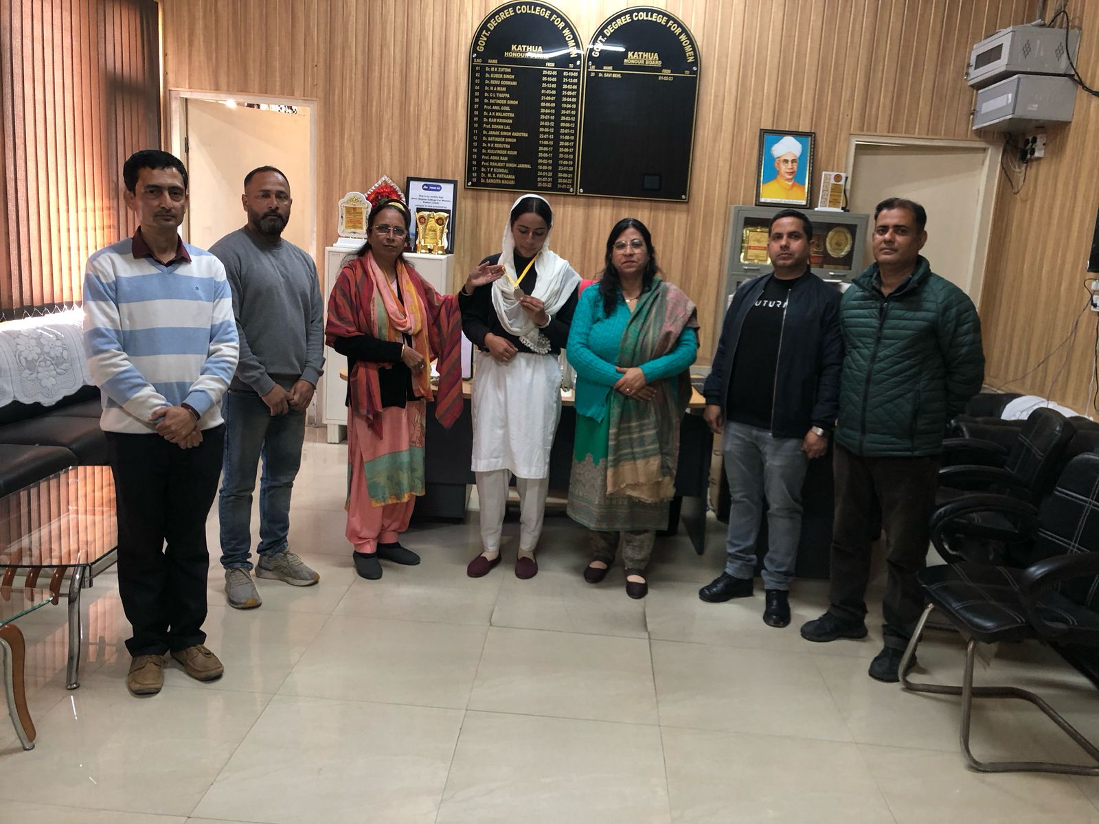 Student Shakura Begum brought glory to Kathua by winning silver medal in Kabaddi Championship Student Shakura Begum brought glory to Kathua by winning silver medal in Kabaddi Championship