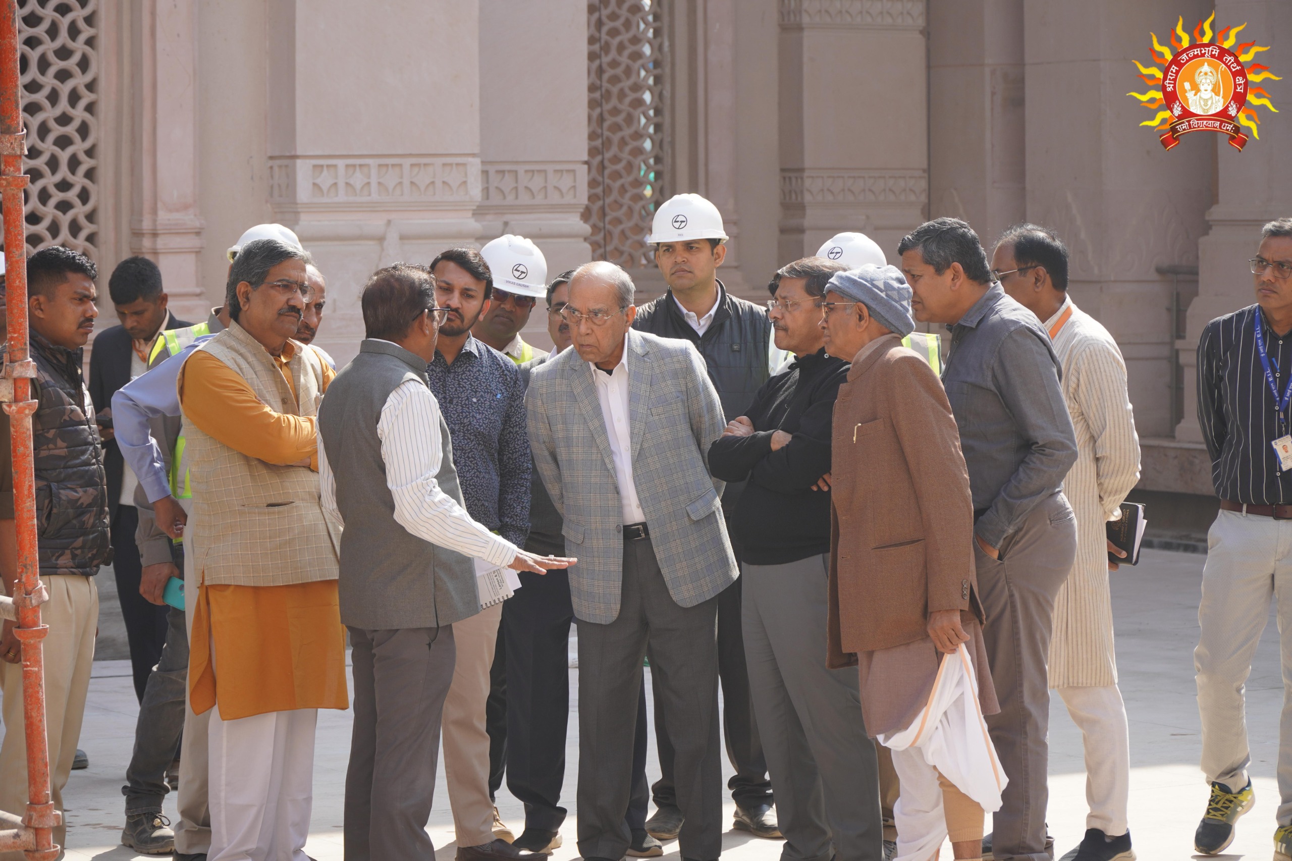 श्रीराम जन्मभूमि मन्दिर निर्माण समिति के चेयरमैन श्रीराम जन्मभूमि मन्दिर निर्माण समिति के चेयरमैन