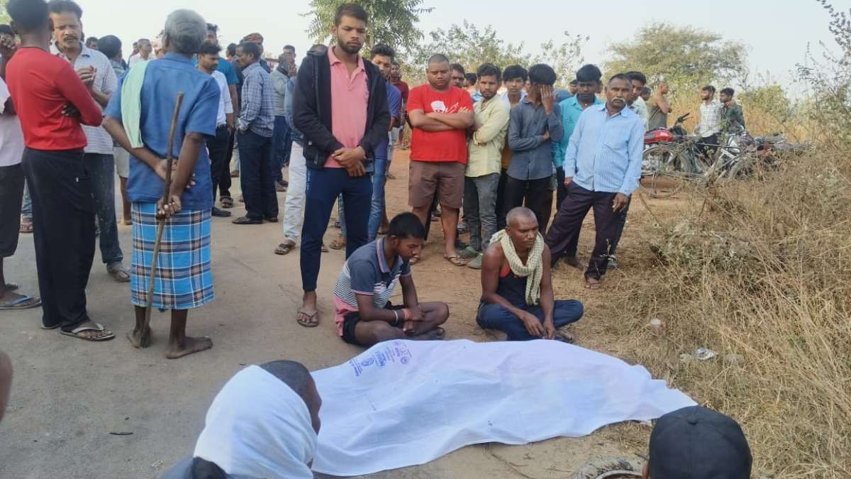 जांजगीर : तेज रफ्तार पिकअप ने बाइक सवार को मारी टक्कर, मौके पर हुई मौत