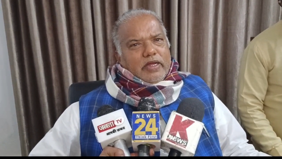 मंत्री श्रवण कुमार मंत्री श्रवण कुमार