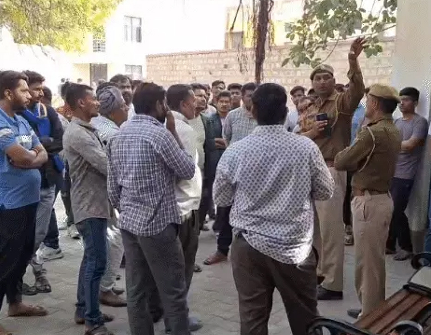 ई-मित्र संचालक ने सुसाइड का लाइव वीडियो बनाकर जान दी ई-मित्र संचालक ने सुसाइड का लाइव वीडियो बनाकर जान दी