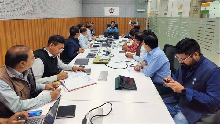 स्मार्ट सिटी के कार्यों की समीक्षा स्मार्ट सिटी के कार्यों की समीक्षा