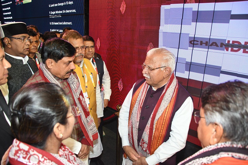 मुख्यमंत्री डॉ. मोहन यादव ने ग्लोबल इन्वेस्टर्स समिट के दूसरे दिन अनलॉकिंग लैंड वैल्यूज इन सिटीज सेशन का शुभारंभ किया। मुख्यमंत्री डॉ. मोहन यादव ने ग्लोबल इन्वेस्टर्स समिट के दूसरे दिन अनलॉकिंग लैंड वैल्यूज इन सिटीज सेशन का शुभारंभ किया।