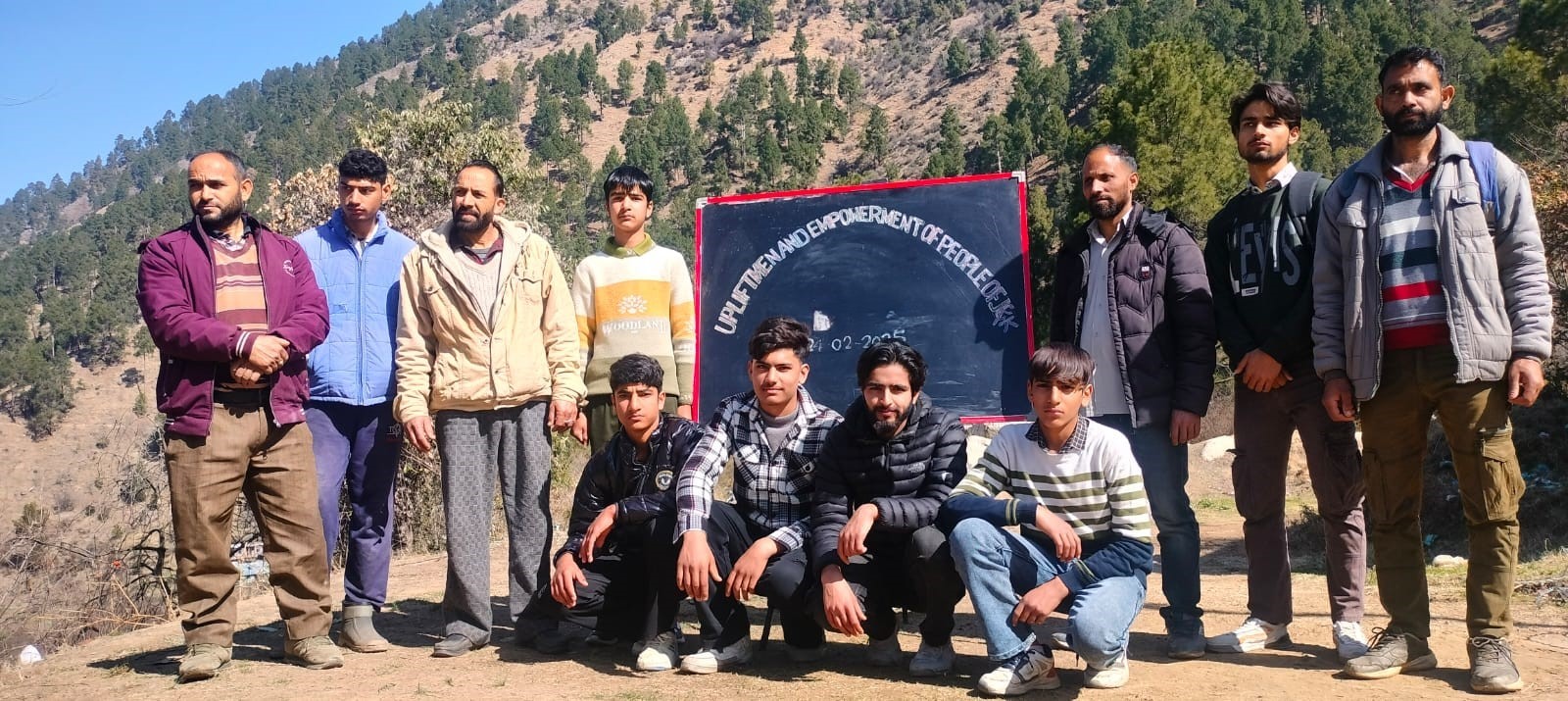 जम्मू-कश्मीर के लोगों के उत्थान और सशक्तिकरण पर व्याख्यान का आयोजन जम्मू-कश्मीर के लोगों के उत्थान और सशक्तिकरण पर व्याख्यान का आयोजन
