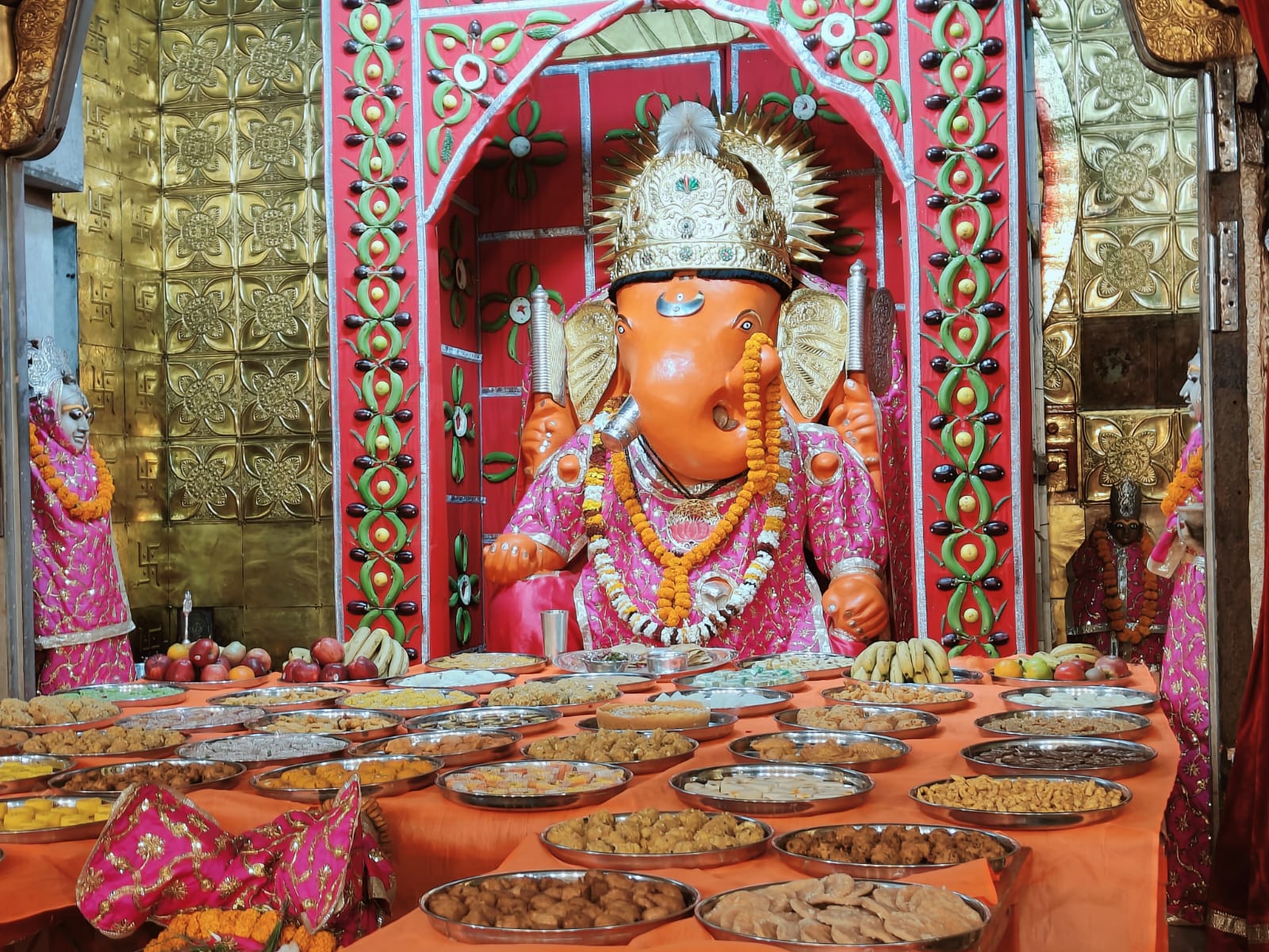 महाशिवरात्रि पर जयपुर शहर में बही शिव भक्ति की बयार महाशिवरात्रि पर जयपुर शहर में बही शिव भक्ति की बयार