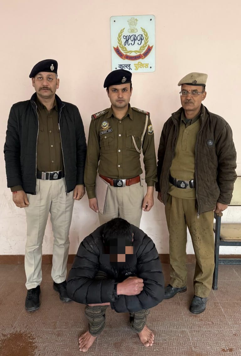 चरस तस्करी के चरस तस्करी के