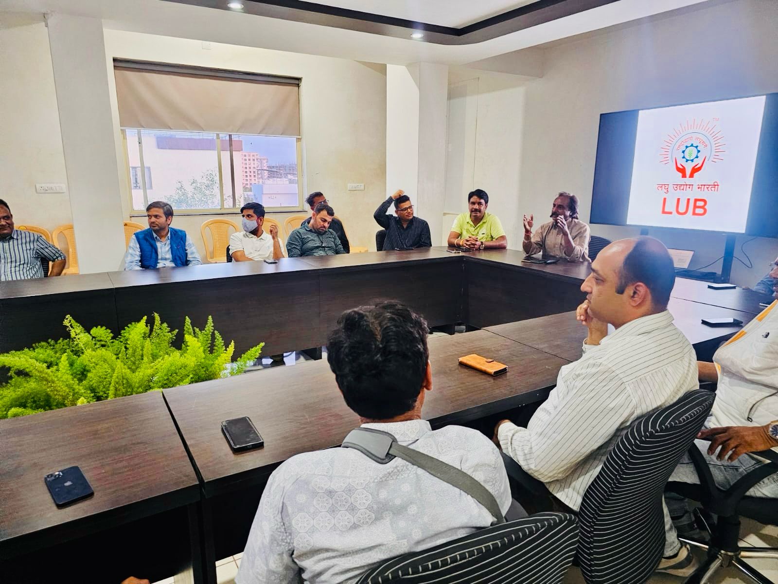लघु उद्योग भारती उद्योग दर्शन में कुटुम्ब प्रबोधन पर जोर, बिजयनगर की घटना पर भी व्यक्त किया रोष लघु उद्योग भारती उद्योग दर्शन में कुटुम्ब प्रबोधन पर जोर, बिजयनगर की घटना पर भी व्यक्त किया रोष