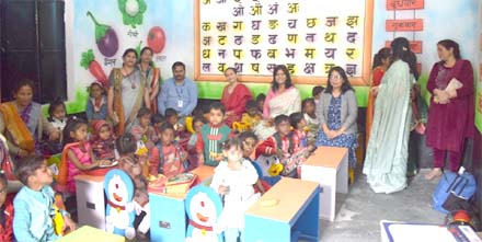 पहले चरण में सात आंगनबाड़ी केंद्रों को लिया गोद पहले चरण में सात आंगनबाड़ी केंद्रों को लिया गोद