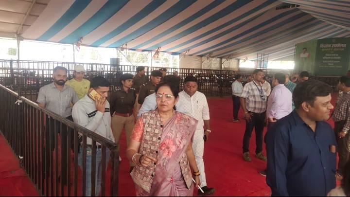 तैयारियों का जायजा
