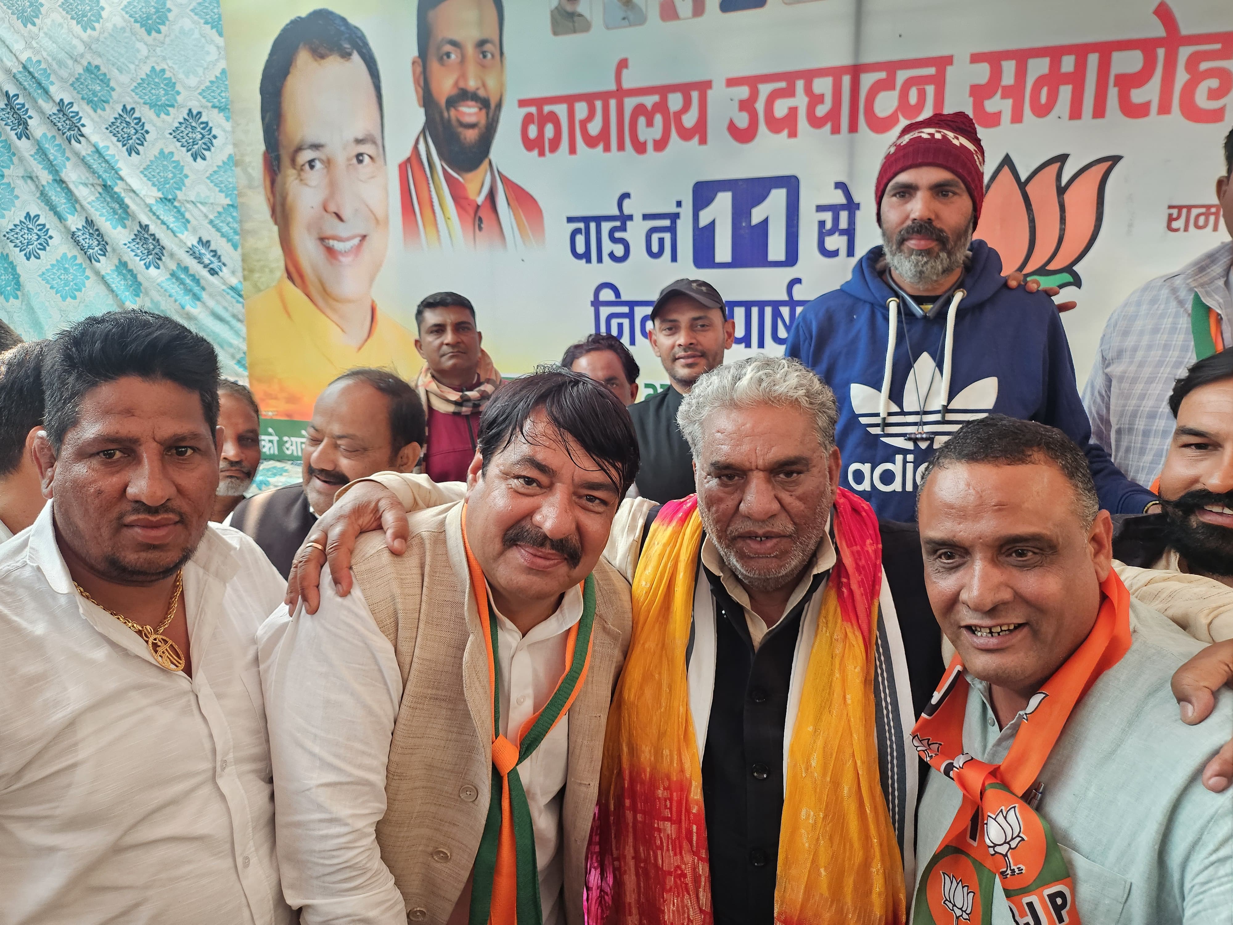 निकाय चुनाव में एक जनसभा के दौरान पंचायत मंत्री कृष्ण लाल पंवार निकाय चुनाव में एक जनसभा के दौरान पंचायत मंत्री कृष्ण लाल पंवार
