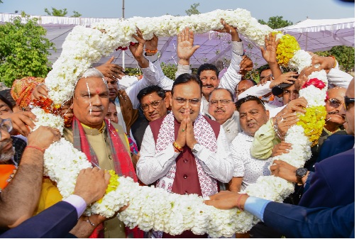 मुख्यमंत्री का भरतपुर दौरा: राज्य बजट वर्ष 2025-26 में भरतपुर एवं डीग जिले को दी गई सौगातों के लिए लोगों ने जताया आभार मुख्यमंत्री का भरतपुर दौरा: राज्य बजट वर्ष 2025-26 में भरतपुर एवं डीग जिले को दी गई सौगातों के लिए लोगों ने जताया आभार