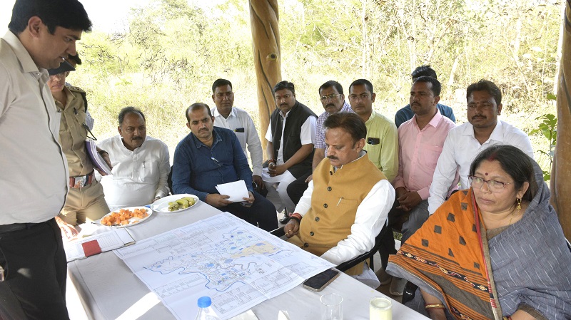 महाराजा मार्तण्ड सिंह व्हाइट टाइगर सफारी के निर्माण कार्यों का निरीक्षण महाराजा मार्तण्ड सिंह व्हाइट टाइगर सफारी के निर्माण कार्यों का निरीक्षण