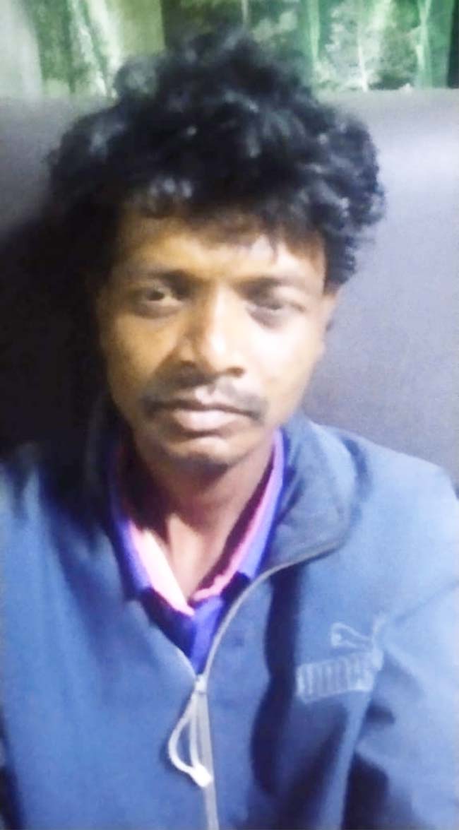 आराेपित पति आराेपित पति