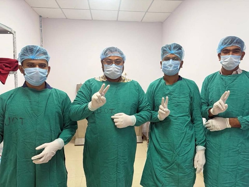 संजय गांधी स्मृति चिकित्सालय, रीवा के डॉक्टरों की टीम संजय गांधी स्मृति चिकित्सालय, रीवा के डॉक्टरों की टीम