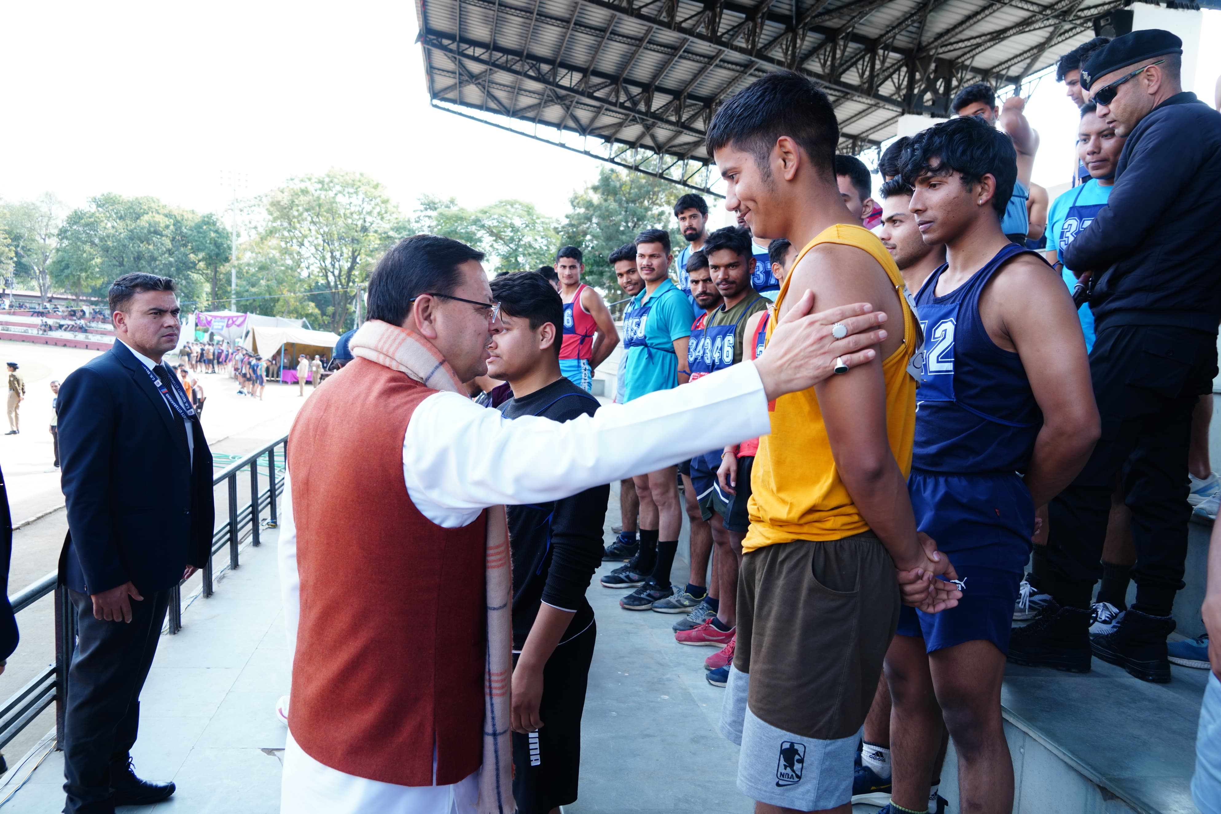 मुख्यमंत्री पुष्कर सिंह धामी मंगलवार को देहरादून पुलिस लाइन में पुलिस कांस्टेबल भर्ती प्रक्रिया का निरीक्षण करते। मुख्यमंत्री पुष्कर सिंह धामी मंगलवार को देहरादून पुलिस लाइन में पुलिस कांस्टेबल भर्ती प्रक्रिया का निरीक्षण करते।