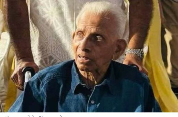 महान बाएं हाथ के स्पिनर पद्माकर शिवलकर महान बाएं हाथ के स्पिनर पद्माकर शिवलकर
