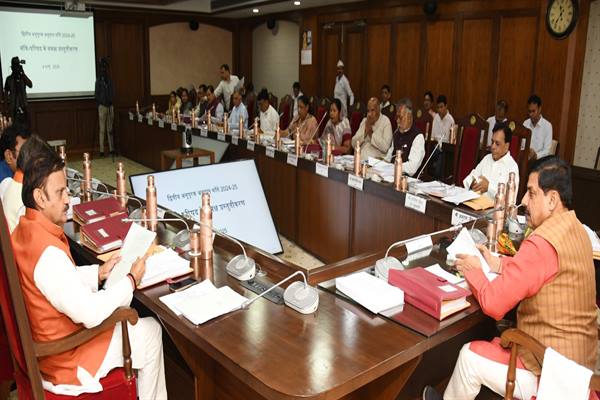 मुख्यमंत्री डॉ. यादव की अध्यक्षता में मंत्रि-परिषद के निर्णय मुख्यमंत्री डॉ. यादव की अध्यक्षता में मंत्रि-परिषद के निर्णय