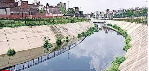 मोबाइल नहीं दिया तो नाबालिग द्रव्यवती नदी में लगाई छलांग मोबाइल नहीं दिया तो नाबालिग द्रव्यवती नदी में लगाई छलांग