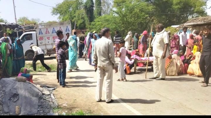 सड़क हादसे में घायल महिला की इलाज के दौरान मौत सड़क हादसे में घायल महिला की इलाज के दौरान मौत