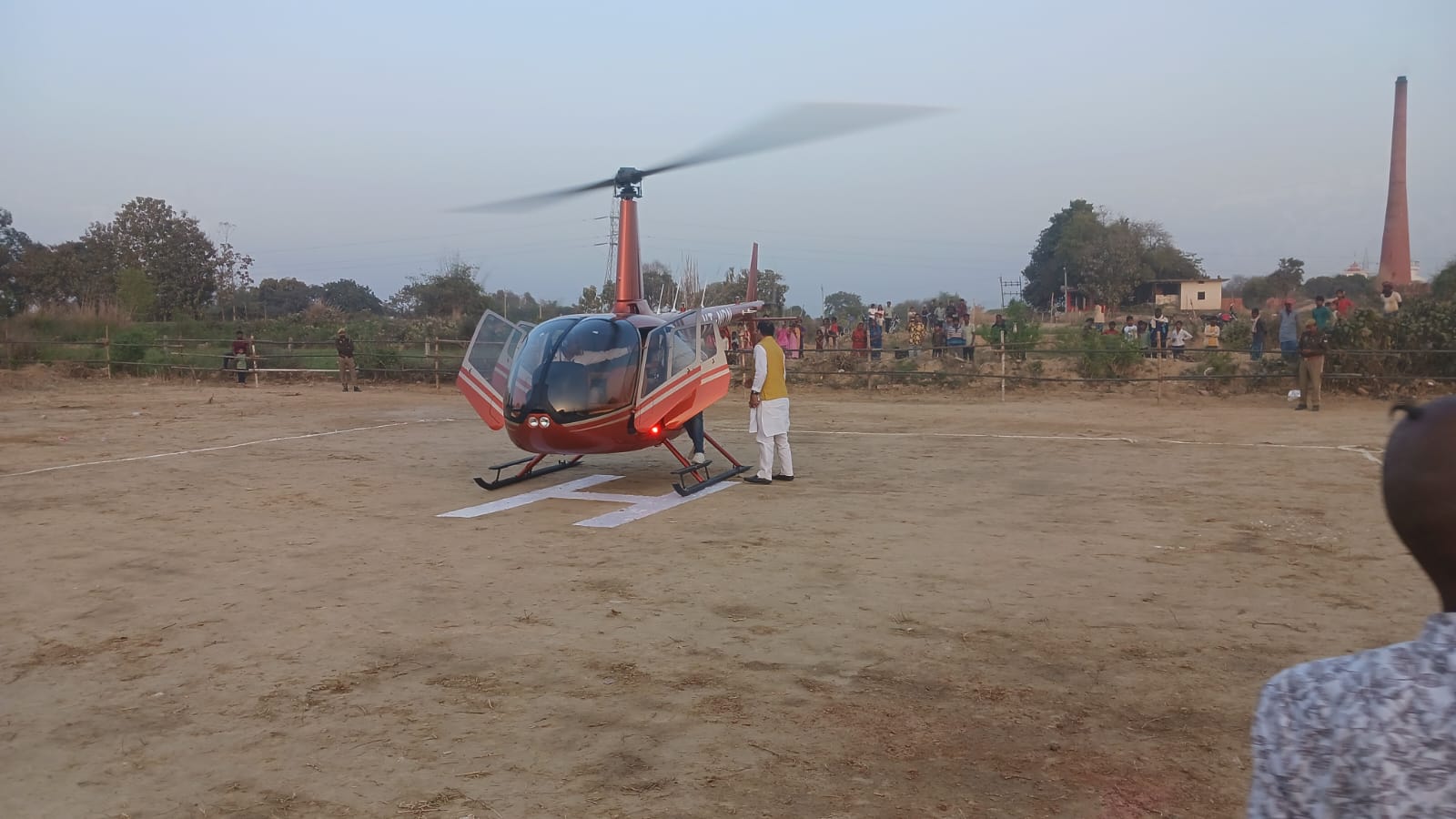 पूर्व सांसद बृजभूषण शरण सिंह पूर्व सांसद बृजभूषण शरण सिंह