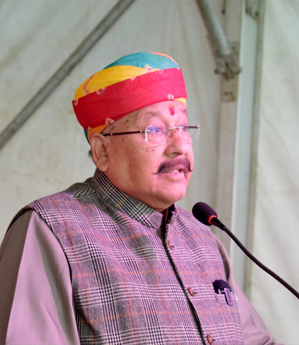 पर्यटन मंत्री सतपाल महाराज पर्यटन मंत्री सतपाल महाराज