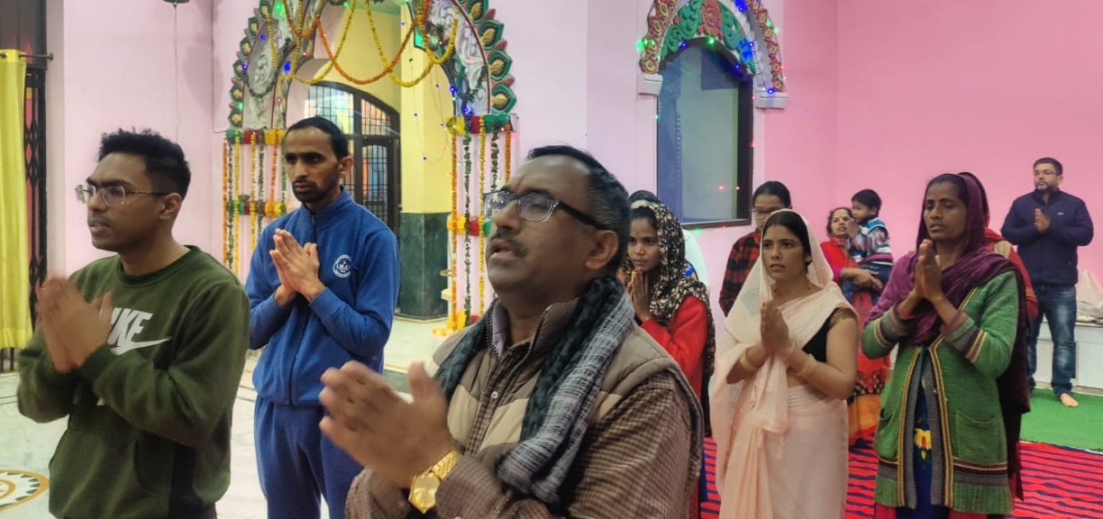 युवाओं में संस्कारों के प्रचार के लिए समिति का अभियान जारी युवाओं में संस्कारों के प्रचार के लिए समिति का अभियान जारी