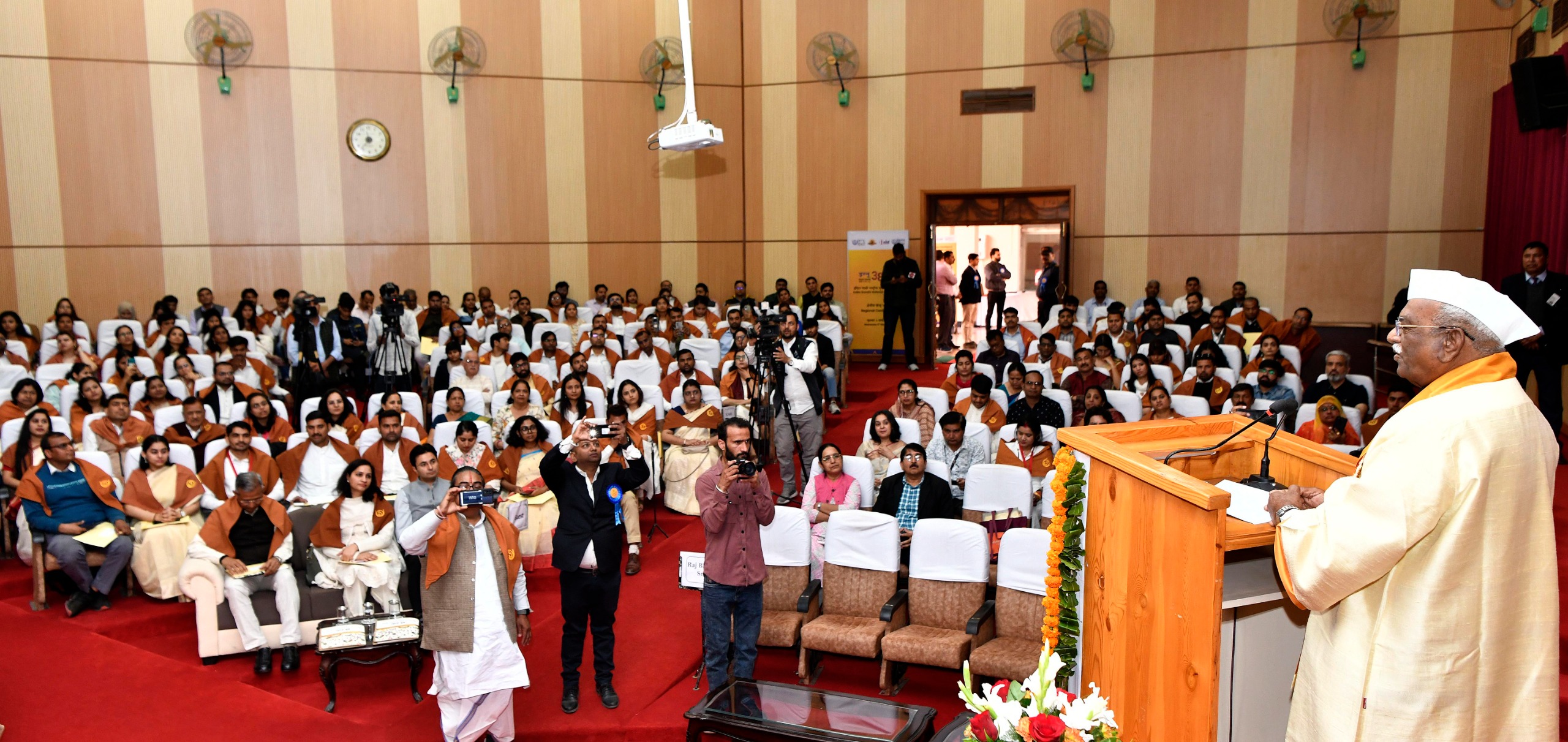 भारतीय ज्ञान परम्परा से जुड़ी शिक्षा का हो प्रभावी प्रसार: राज्यपाल
