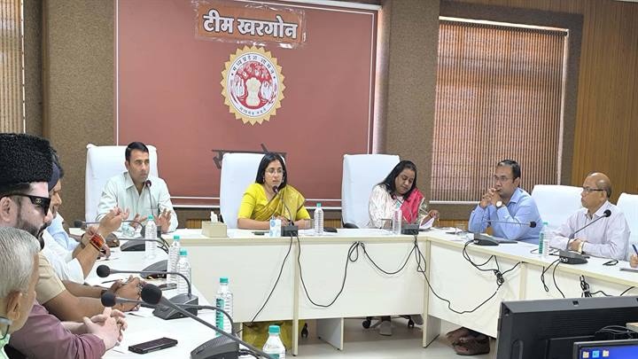 खरगोनः शांति समिति की बैठक खरगोनः शांति समिति की बैठक