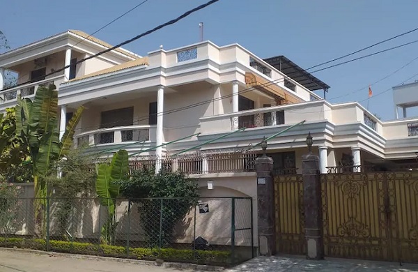 सतनाः आयकर विभाग के छापे सतनाः आयकर विभाग के छापे
