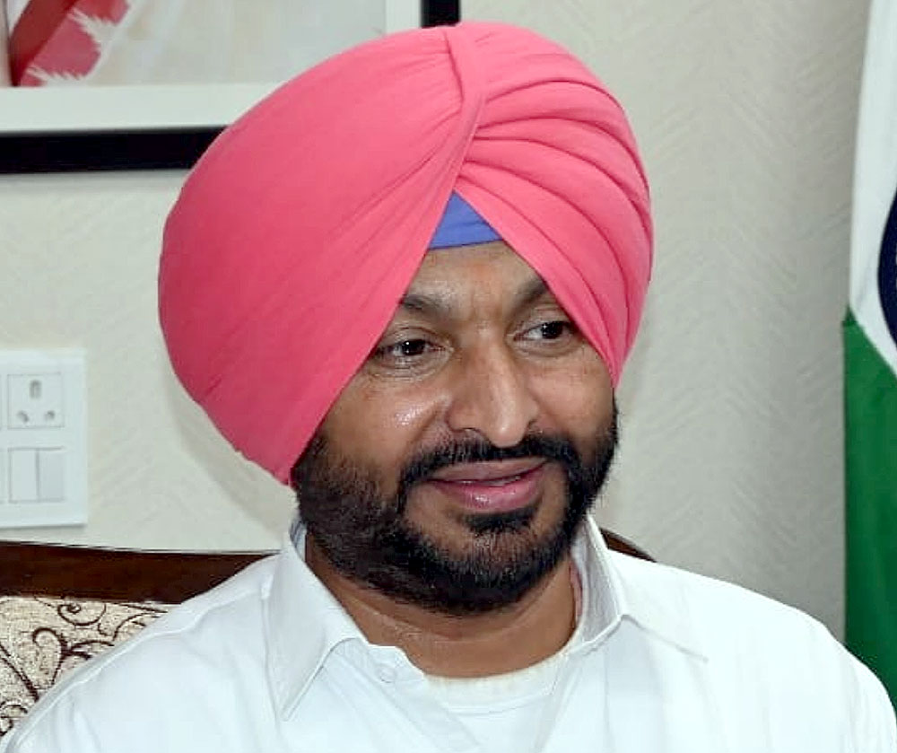 रेल राज्य मंत्री रवनीत सिंह बिट्टू शनिवार काे बीकानेर में रेल राज्य मंत्री रवनीत सिंह बिट्टू शनिवार काे बीकानेर में