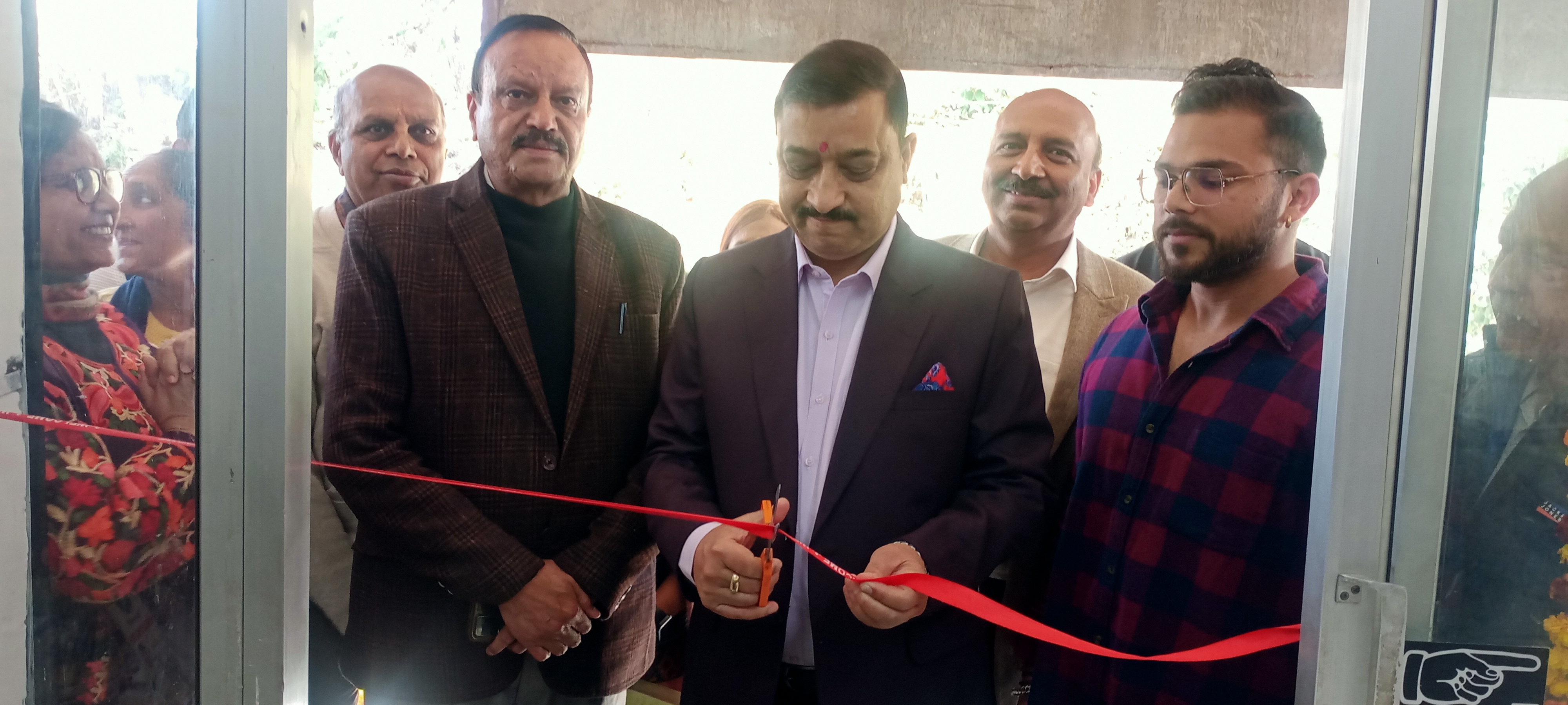 नाहन में जन औषधी दिवस पर कार्यक्रम में सांसद सुरेश कश्यप नाहन में जन औषधी दिवस पर कार्यक्रम में सांसद सुरेश कश्यप