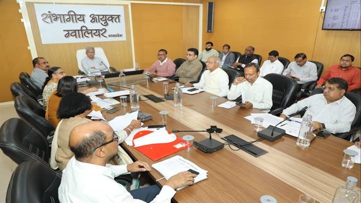 संभाग स्तरीय अंतरविभागीय समन्वय समिति की बैठक आयोजित संभाग स्तरीय अंतरविभागीय समन्वय समिति की बैठक आयोजित