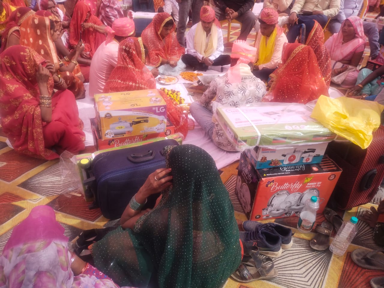 कछवां में सामुहिक विवाह कार्यक्रम। कछवां में सामुहिक विवाह कार्यक्रम।