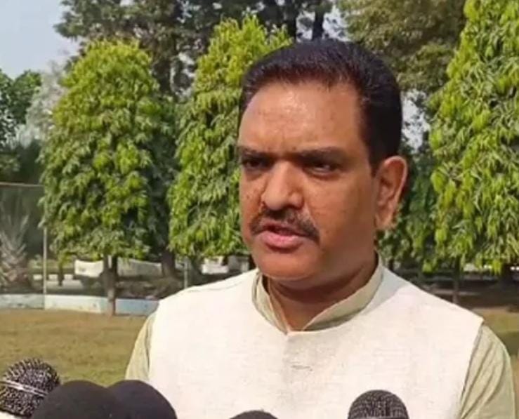 उत्तर प्रदेश सरकार में समाज कल्याण, अनुसूचित जाति एवं जनजाति कल्याण मंत्री असीम अरुण उत्तर प्रदेश सरकार में समाज कल्याण, अनुसूचित जाति एवं जनजाति कल्याण मंत्री असीम अरुण