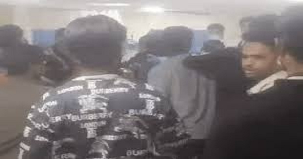 हमीदिया अस्पताल में डॉक्टरों पर हमला हमीदिया अस्पताल में डॉक्टरों पर हमला