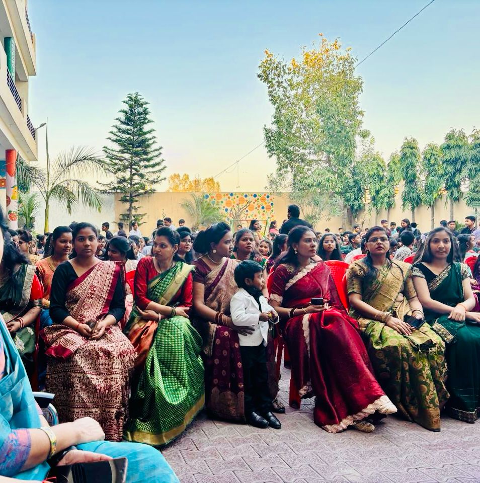 राष्ट्रीय स्वयंसेवक संघ महिला समन्वय के अंतर्राष्ट्रीय महिला दिवस कार्यक्रम में उपस्थिति मात्शक्तियां। राष्ट्रीय स्वयंसेवक संघ महिला समन्वय के अंतर्राष्ट्रीय महिला दिवस कार्यक्रम में उपस्थिति मात्शक्तियां।