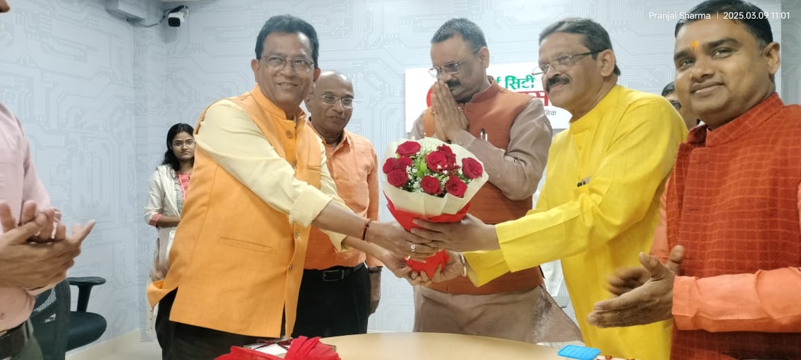 अहमदाबाद पार्षदों का दल वाराणसी नगर निगम में अहमदाबाद पार्षदों का दल वाराणसी नगर निगम में