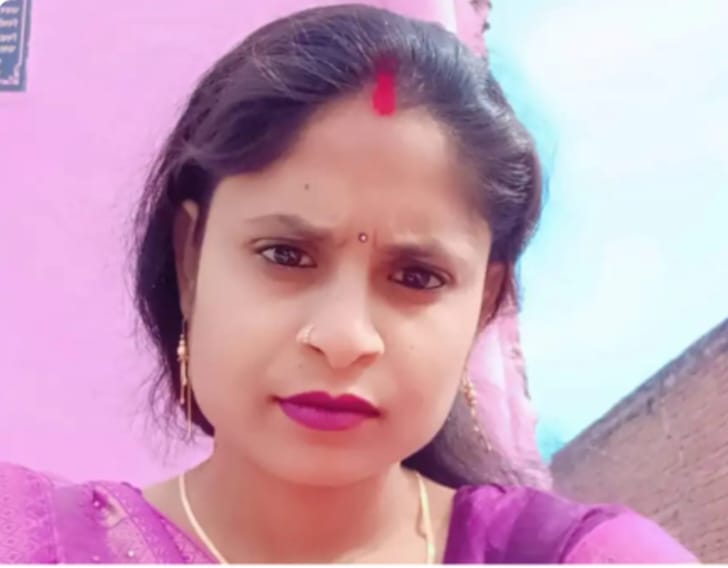 फाइल फोटो मृतका फाइल फोटो मृतका