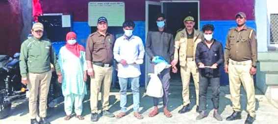 पुलिस गिरफ्त मंें आरोपित