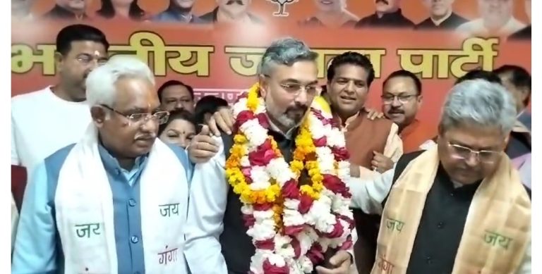 आशुतोष शर्मा आशुतोष शर्मा