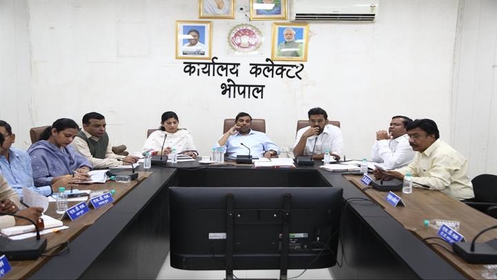 टीएल बैठक