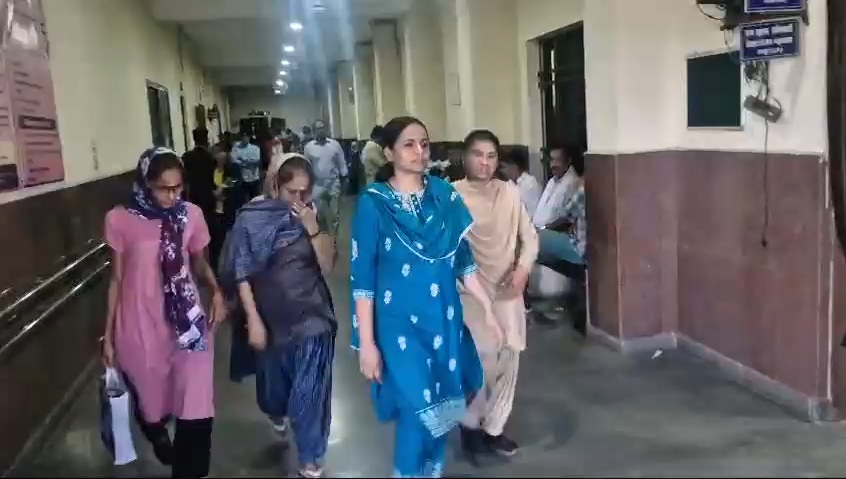 आरोपित निलंबित आईएएस रानू साहू आरोपित निलंबित आईएएस रानू साहू