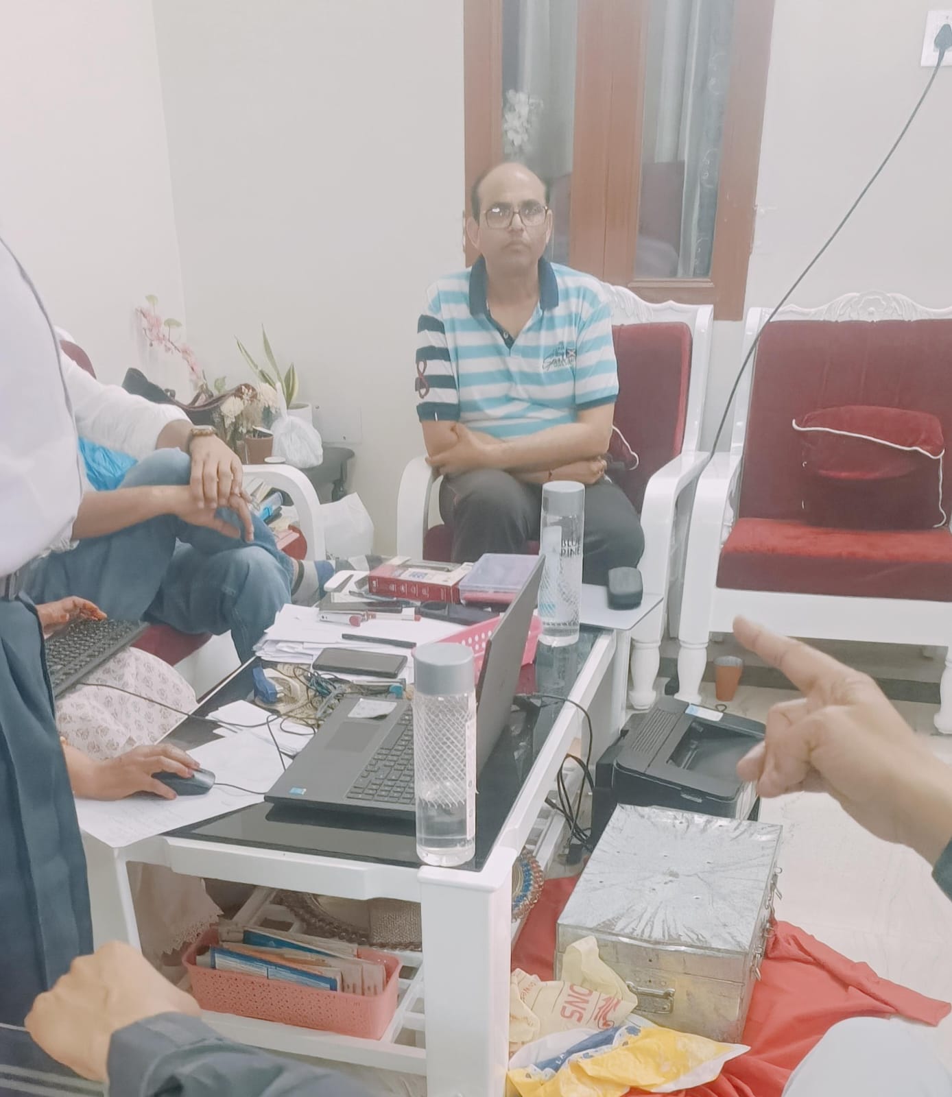 जेडीए के अधीक्षण अभियन्ता के विरुद्ध दर्ज आय से अधिक संपत्ति अर्जित करने के मामले में जयपुर स्थित सात ठिकानों पर सर्च जेडीए के अधीक्षण अभियन्ता के विरुद्ध दर्ज आय से अधिक संपत्ति अर्जित करने के मामले में जयपुर स्थित सात ठिकानों पर सर्च