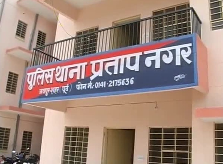 कॉलेज की छात्राओं से देहशोषण और अश्लील हरकत करने के आरोप में पॉलिटेक्निक महिला कॉलेज का तत्कालीन प्रिंसिपल गिरफ्तार कॉलेज की छात्राओं से देहशोषण और अश्लील हरकत करने के आरोप में पॉलिटेक्निक महिला कॉलेज का तत्कालीन प्रिंसिपल गिरफ्तार